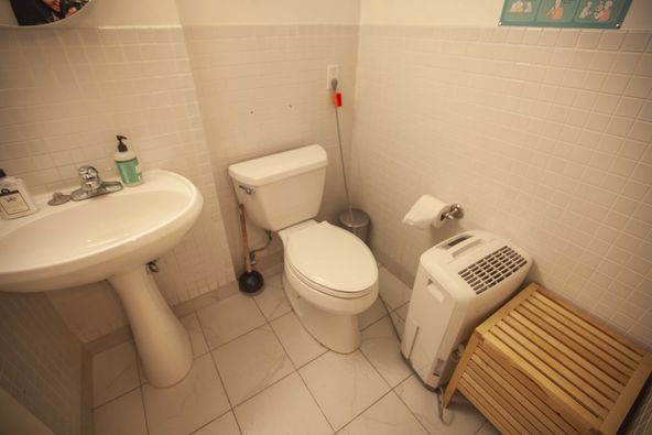 883 Sacramento St, San Francisco, CA 94108